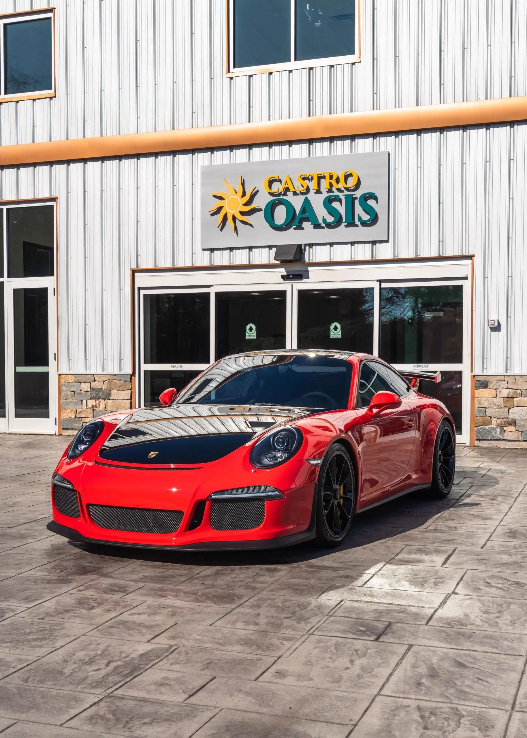 A Porsche GT3 finished at Castro Oasis.